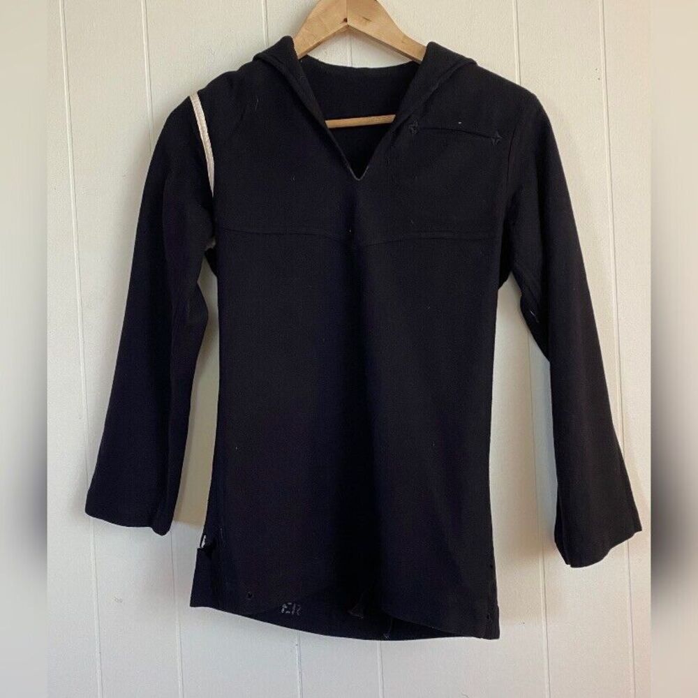 Vintage WW2 Navy Uniform Top Blue Wool Sailor Military Cracker Jack *READ*